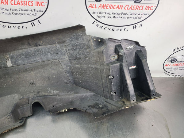2004-09 Cadillac XLR Right Passenger Side Inner Fender Assembly, RH - OEM16
