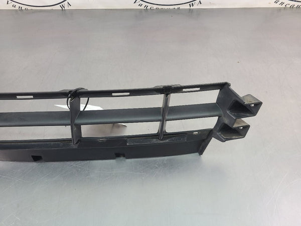 2005-13 C6 Corvette Front Lower Bumper Grille Insert - OEM 7