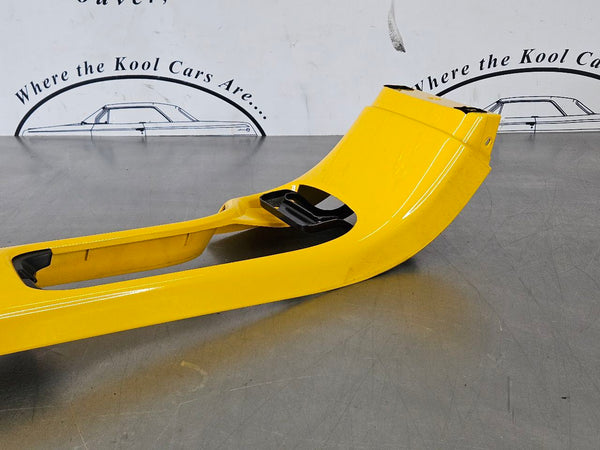 2003-06 Chevy SSR Front Center Console Upper Trim Panel, Yellow - OEM10