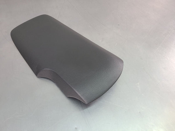 2005-13 C6 Corvette Front Center Floor Console Lid Assembly, Black3