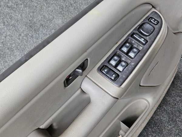 2003-06 Chevy Suburban, Tahoe Front Door Trim Panel Pair, Gray, LH / RH - OEM17