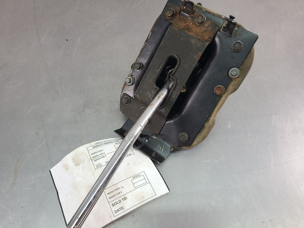 1988-94 Chevy Truck / Suburban Bare Transfer Case Floor Shifter w/ Linkage - OEM2