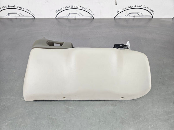 2003-04 C5 Corvette Knee Bolster Trim Panel, Anniversary / LeMans Edition Shale0