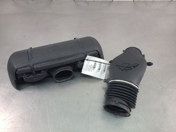 1997-2000 C5 Corvette Factory Air Cleaner Box Assembly w/ Straps and Duct Bridge0