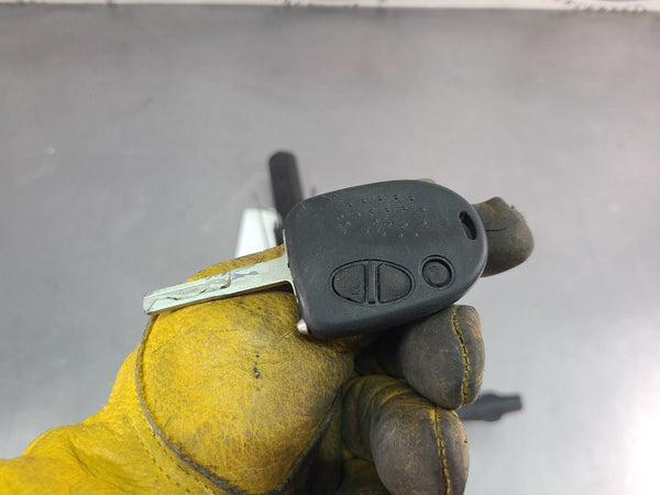 2004-06 GTO Steering Column Assembly w/ Switches and Key - OEM9