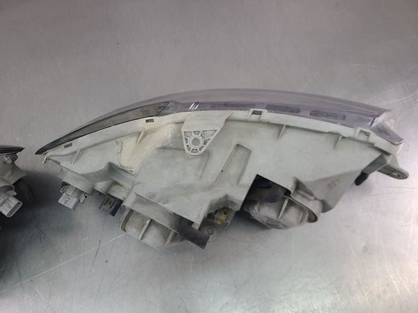 2004-06 GTO Front Headlight Head Lamp Pair, Left / Right, Clear Lenses - OEM14