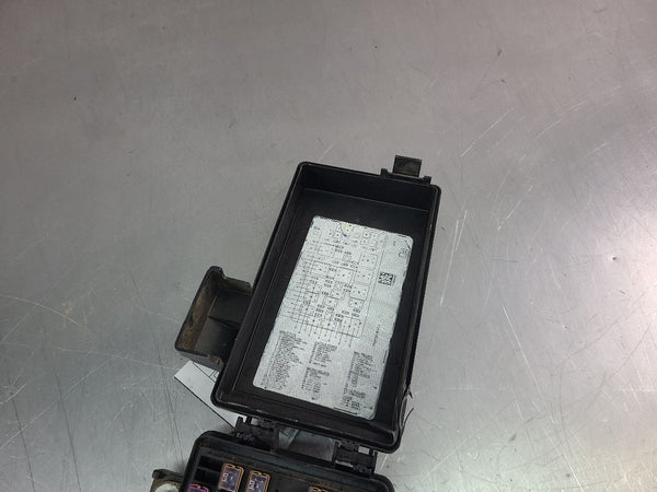 2005-07 C6 Corvette Engine Bay Fuse Box Assembly - OEM7