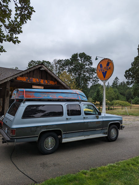 1989 Chevrolet Suburban, Blue w/ Boat on Top, Stock #195716