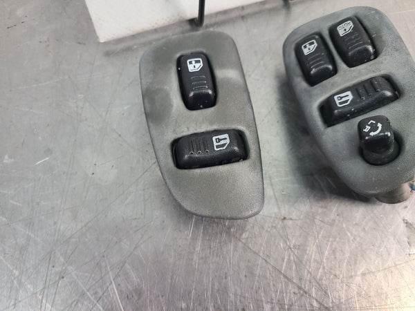 6751624
