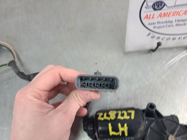 6751860
