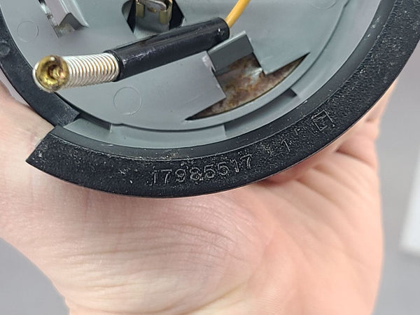 6755998